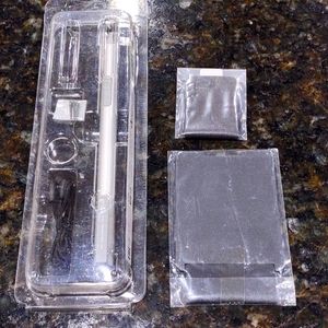 NWOT HP Laptop Compatible Stylus and accessories (battery stylus not included).